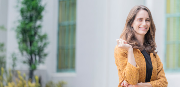 逸見 シャンタール　写真